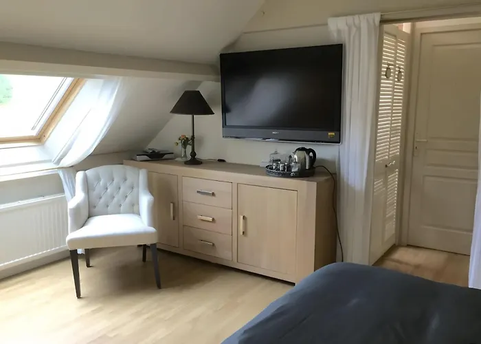 Le Moulin Bas D'hote Bed & Breakfast Loubejac