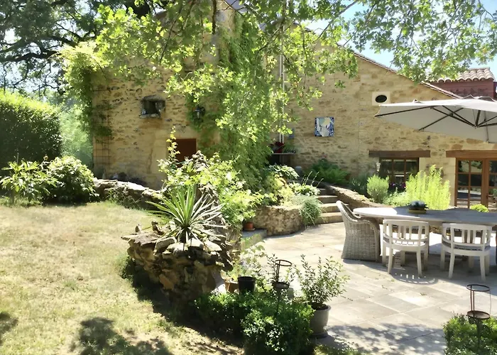 Frühstückspension Le Moulin Bas D'hote 3*